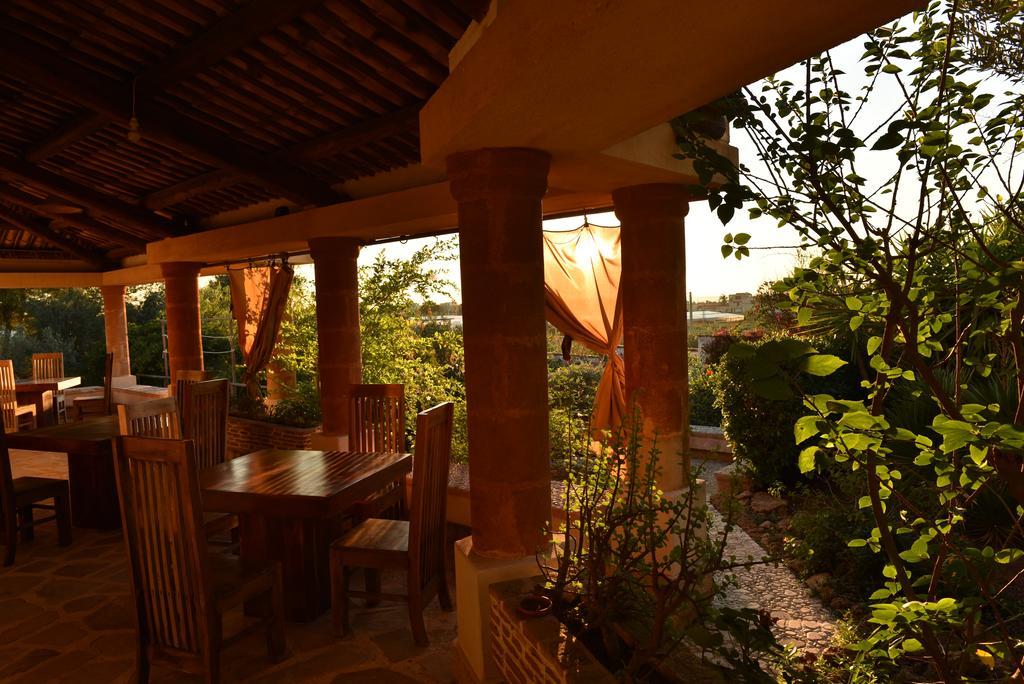 A Giummara Guest House มาร์ซาลา ภายนอก รูปภาพ